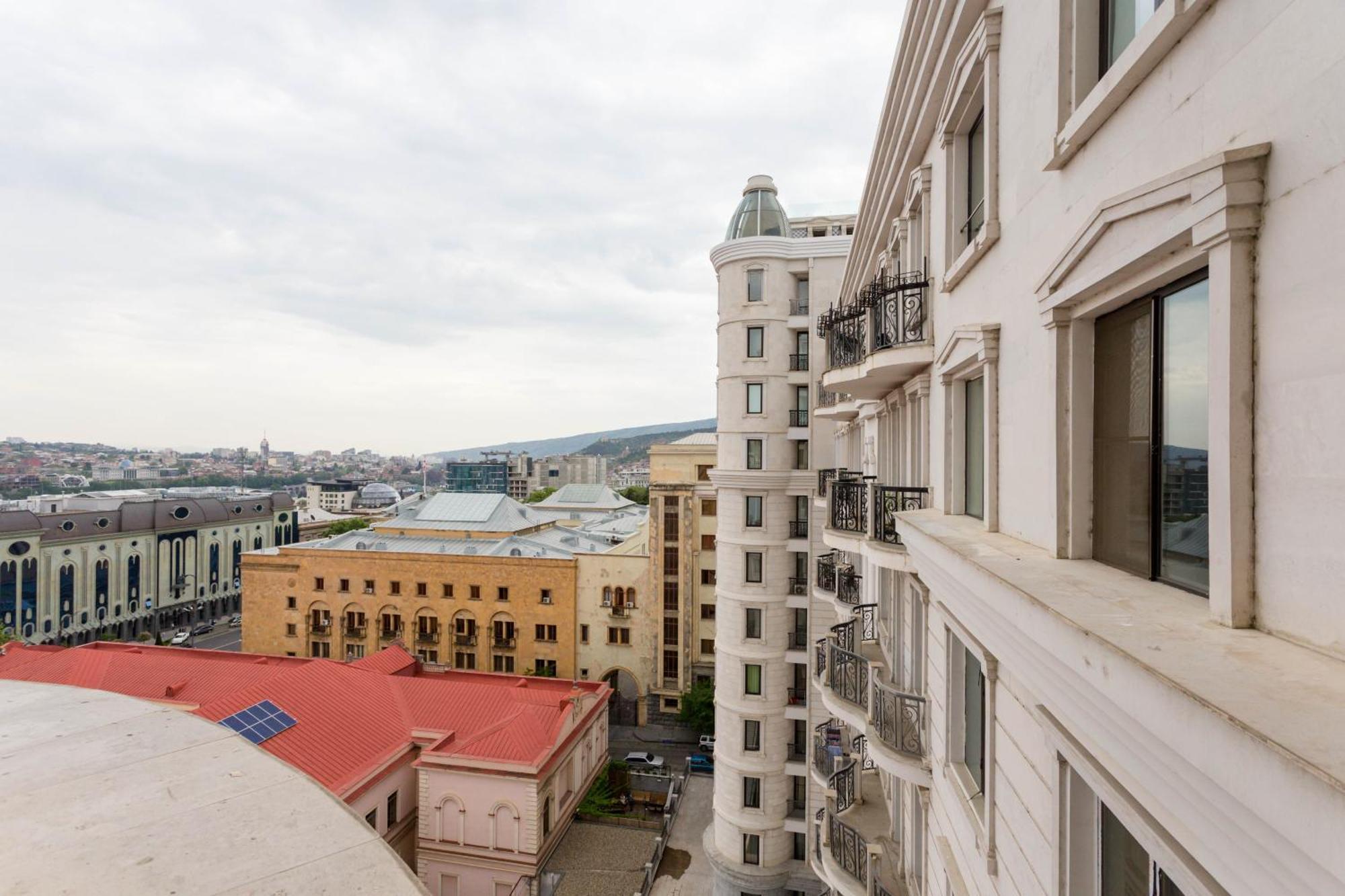 City Luxury Apartment L Tbilisi Exterior photo